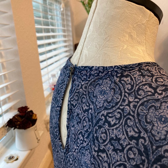 Blouse - Picture 2 of 2